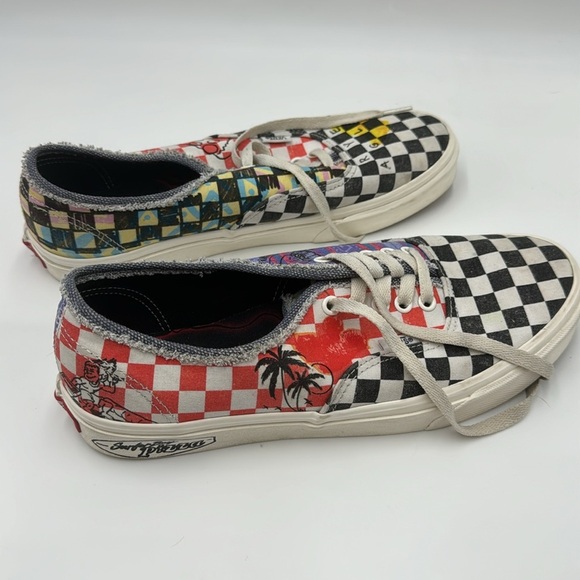 Vans Stranger Things Pizza Special Edition Size 9.5 Men and 11.0 Women's - Picture 5 of 11